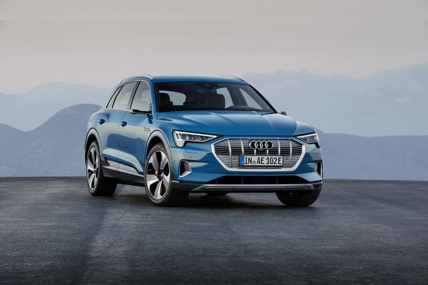 Έτοιμο για την αγορά το ηλεκτρικό Audi e-tron