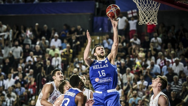 Στην κορυφή του Top-5 το buzzer-beater του Παπανικολάου!