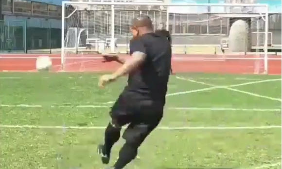 Το ‘χει ακόμα ο Ρομπέρτο Κάρλος! (VIDEO)