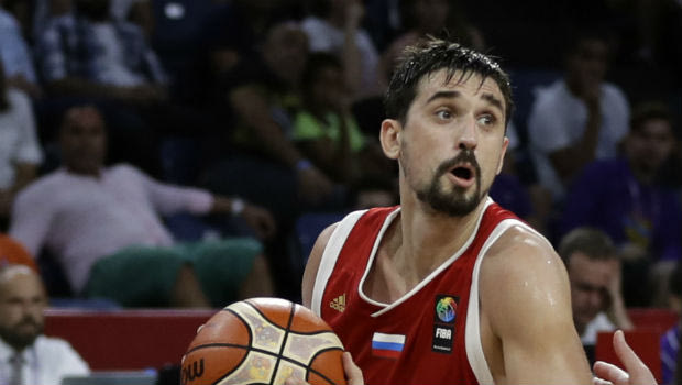 Σβεντ: “Μας ασκείται πίεση να επιλέξουμε μεταξύ των ομάδων και των εθνικών”