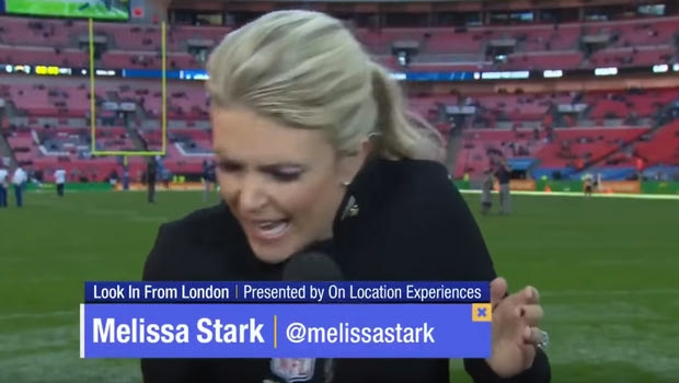 NFL: Ρεπόρτερ έφαγε μπάλα στο κεφάλι on air