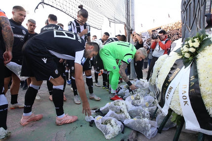 ΠΑΟΚ – Απόλλων Σμύρνης: Τίμησαν τα θύματα των Τεμπών πριν την σέντρα (VIDEO)