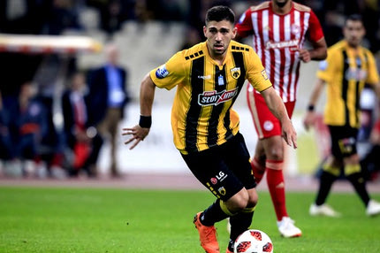 ΑΕΚ – Ολυμπιακός: Ο Μπακασέτας “έσωσε” την ΑΕΚ στο 90′