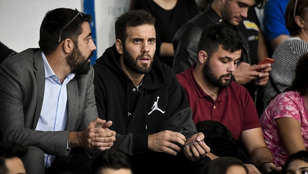 Παναθηναϊκός – Ολυμπιακός: Στην Κυψέλη ο Νίκος Παππάς