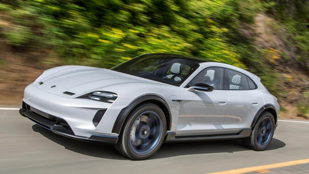 Στην παραγωγή η ηλεκτρική Porsche E Cross-Turismo των 600 ίππων