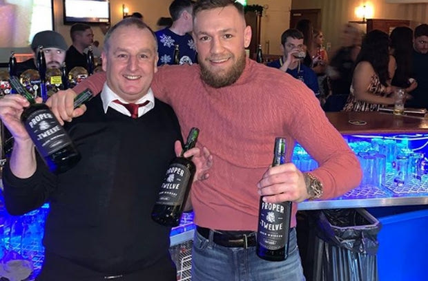 Κιμπάρης ο McGregor, κέρασε όλο το μαγαζί