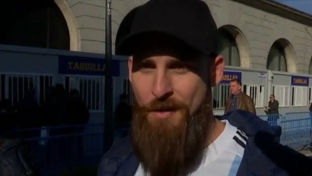 Ρίβερ – Μπόκα: Ο σωσίας του Μέσι δίνει έξτρα αίγλη στο Superclasico!