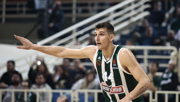 Τραυματίστηκε ο Μήτογλου, ανησυχία στον Παναθηναϊκό