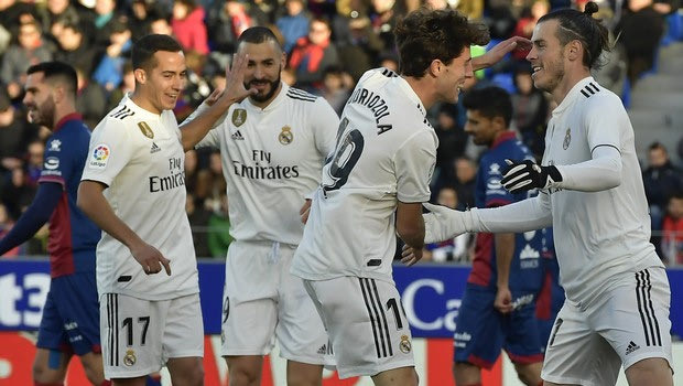 Ουέσκα – Ρεάλ 0-1: Μπέιλ και Κουρτουά έδωσαν χρυσό τρίποντο στους Μαδριλένους