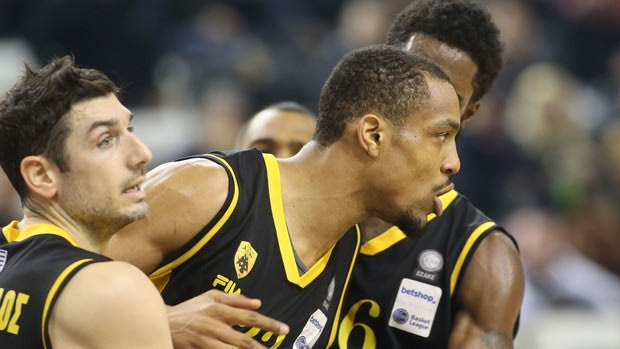Λιετκαμπέλις – ΑΕΚ 65-84: Αρμαγεδώνας Χάντερ στη Λιθουανία