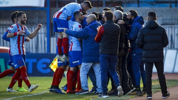 Πανιώνιος – ΠΑΣ Γιάννινα 2-0: Ο Σαραμαντάς υπέγραψε την πρόκριση των κυανέρυθρων