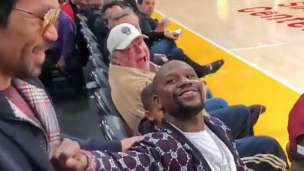 Mayweather – Pacquiao: Συναντήθηκαν ξανά και αντάλλαξαν βλέμματα για μπίζνες