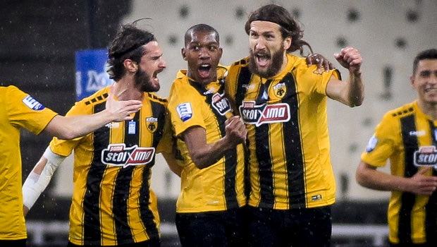 Super League: Η βαθμολογία μετά τη νίκη της ΑΕΚ και την ήττα του Ατρόμητου
