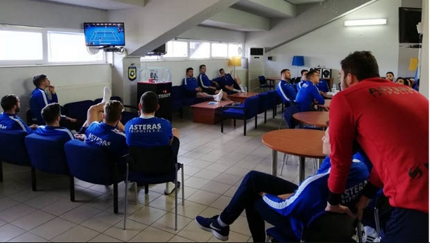 Ελληνες και Ισπανοί παίκτες του Αστέρα βλέπουν το Τσιτσιπάς – Ναδάλ