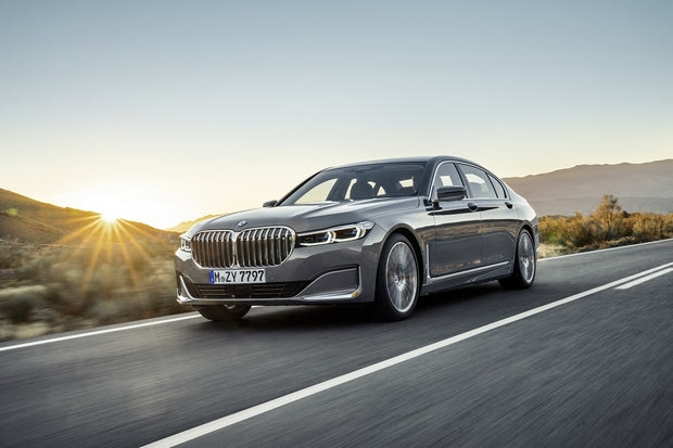 Αυτή είναι η εκρηκτική, νέα BMW Σειρά 7