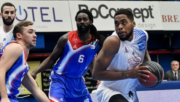 Ζερμέιν Λαβ: Ο καταλύτης του Χολαργού