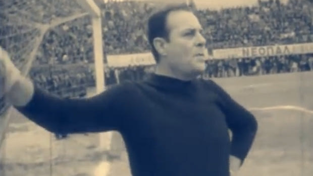 Video: Όταν οι Κωνσταντάρας, Κούρκουλος και Βουτσάς έπαιζαν στη Λεωφόρο