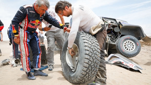 Ράλι Ντακάρ, ΕΔ3: Εκτός μάχης Σάινθ και Λεμπ!