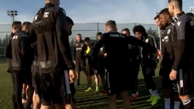ΠΑΟΚ: Έπεσαν πάλι “φάπες” στους νέους (VIDEO)