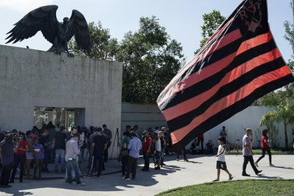 Φλαμένγκο: Σοκαρισμένοι με την τραγωδία οι Λεονάρντο και Πακετά της Μίλαν