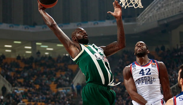 Τζέιμς Γκιστ: 8ο νταμπλ-νταμπλ σε 209 αγώνες