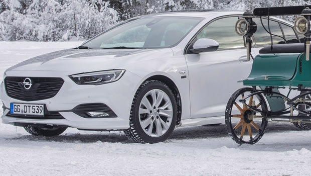 Το Opel Insignia σε επετειακή έκδοση “120 Edition”