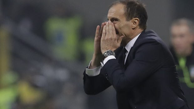 Η αφοπλιστική ατάκα του Αλέγκρι για το πάρτι των παικτών με τα 60 μοντέλα!