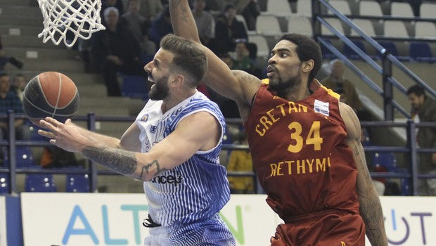 Χολαργός – Ρέθυμνο 66-61: Ακόμα πιο κοντά στα playoffs