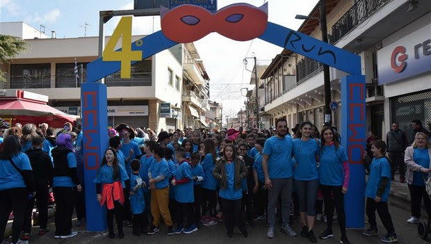 MaskaRun: Γέμισαν δρομείς οι δρόμοι του Ορχομενού
