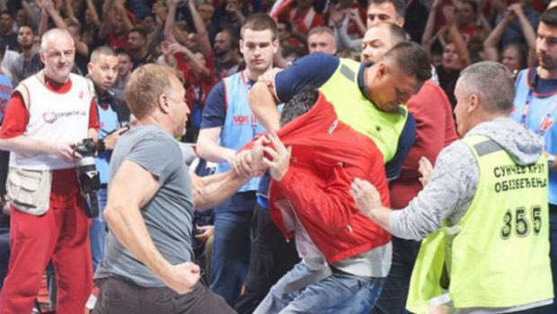 Ερυθρός Αστέρας: Ηθοποιός έδειρε πρώην χορηγό της ομάδας
