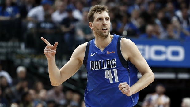 Αποθέωση και 30αρα Νοβίτσκι, triple-double o Ντόντσιτς