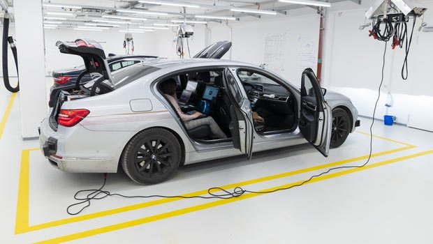 Το πρώτο BMW με αυτόνομη οδήγηση Επιπέδου 3 το 2021