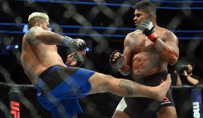 Τα πέντε κορυφαία τελειώματα του Alistair Overeem