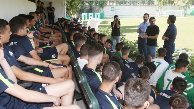 Καραγκούνης: “Να έχετε ψώνιο με το ποδόσφαιρο”