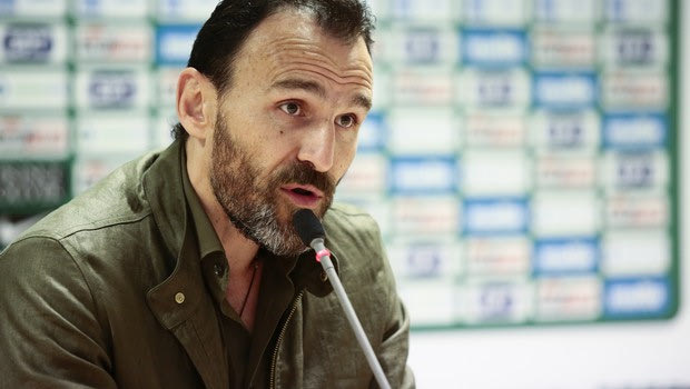 LIVE: Η συνέντευξη Τύπου του Νίκου Νταμπίζα