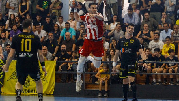 Handball Premier: Πρωταθλητής ο Ολυμπιακός, 28-21 την ΑΕΚ