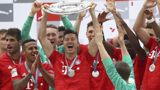 Bundesliga: Πρωταθλήτρια η Μπάγερν με πεντάρα επί της Άιντραχτ