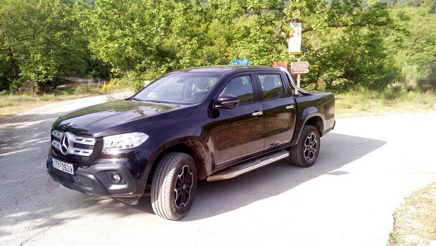 Η Mercedes X-Class TheRock κάνει τη διαφορά