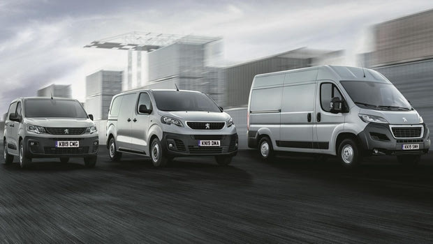 Πρεμιέρα για το PEUGEOT Boxer Electric
