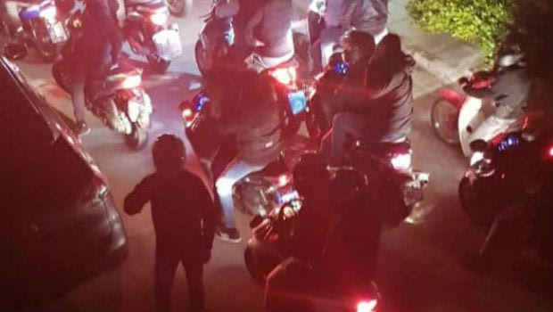 Το video με τους οπαδούς έξω από το σπίτι του Αναστόπουλου