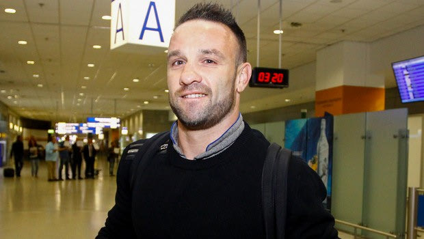 Έφτασε για τον Ολυμπιακό ο Βαλμπουενά