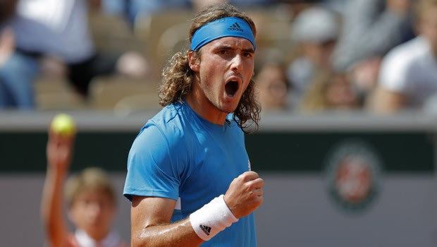 Τσιτσιπάς: Προκρίθηκε στους “16” του Roland Garros