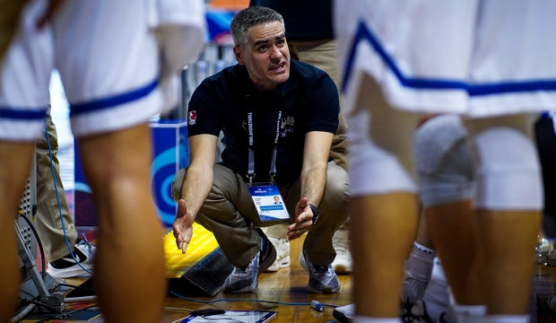 Καστρίτης: “Ας είμαστε επιεικείς, τα παιδιά προσπαθούν”