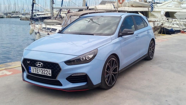 Πώς είναι να οδηγείς με τα 275 άλογα του Hyundai i30N