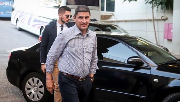 Αυγενάκης: Προανήγγειλε την μείωση του ΦΠΑ στα συμβόλαια των ποδοσφαιριστών