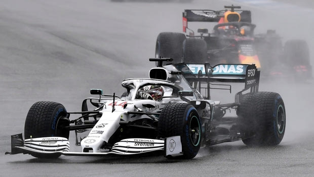 Η νέα σεζόν της Formula 1 και του Moto GP στην COSMOTE TV