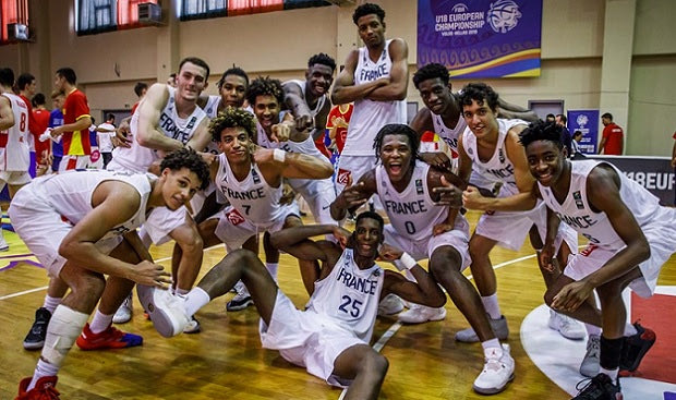 Eurobasket U18: Ζορίστηκαν οι Γάλλοι, οι Ρώσοι πέταξαν εκτός οκτάδας τους Γερμανούς