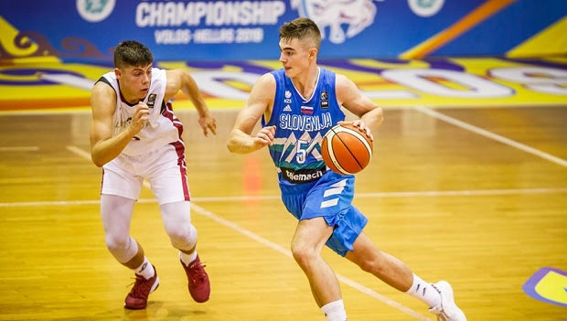 Eurobasket U18: “Πνίγηκαν” πάλι οι Λετονοί, πρώτη νίκη οι Σλοβένοι
