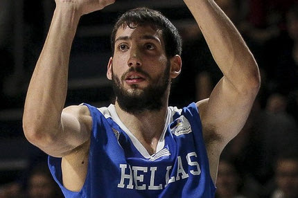 Εθνική Ελλάδας: Κόπηκε ο Σαλούστρος, συνεχίζει με 16