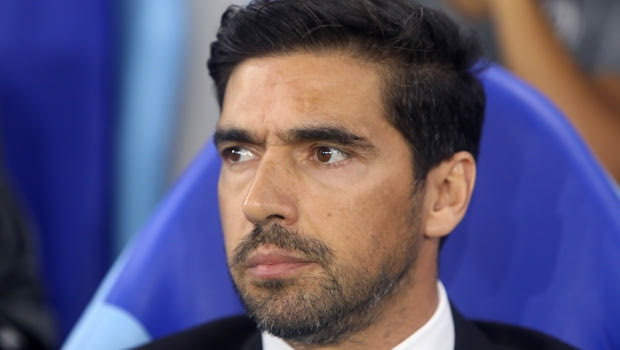Φερέιρα: “Να κάνουμε περήφανο τον κόσμο μας”